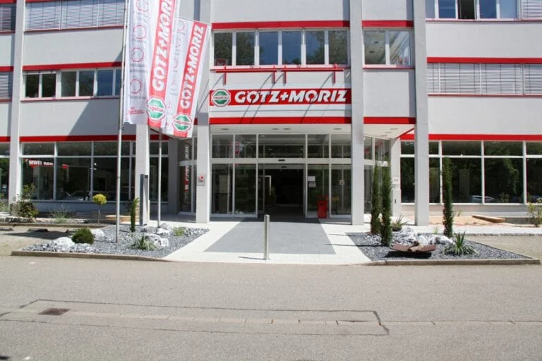 Eingang des Baustoffhandels Götz+Moriz in Lörrach