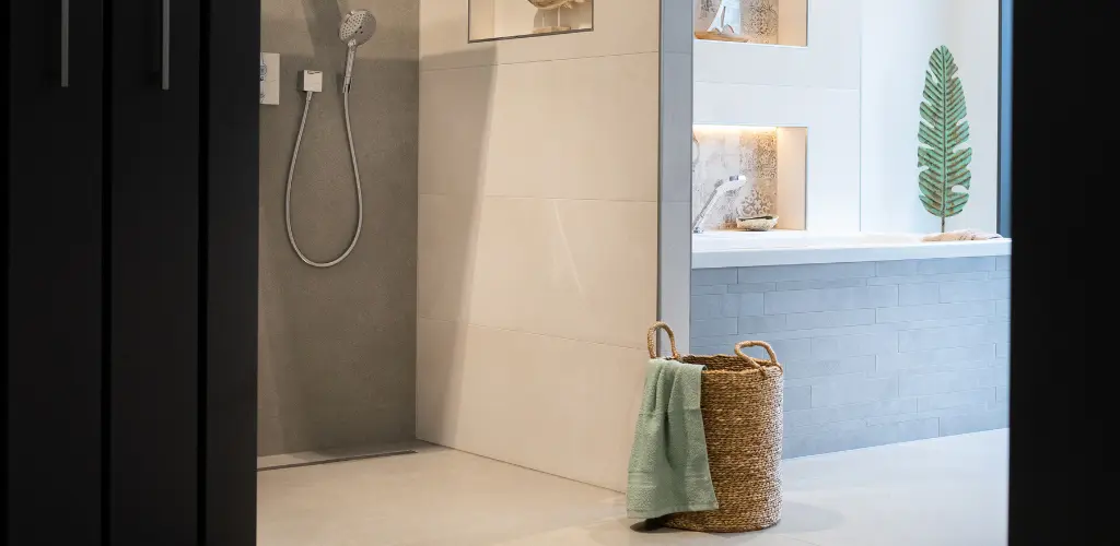 baustoffhandel-loerrach-dusche-badewanne-fliesen